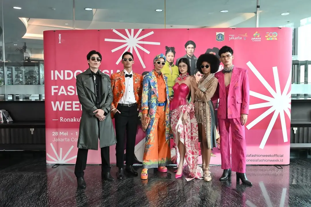 Fashion Indonesia 2025: Dominasi Brand Lokal, Inovasi Sustainable Wear, dan Transformasi Industri Mode Digital