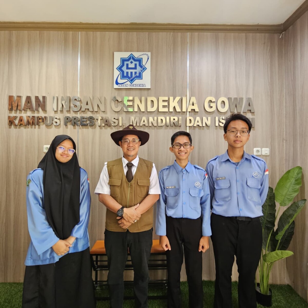 Kembali Ukir Prestasi, Tiga Siswa MAN IC Gowa Lolos ke Semifinal OSN 2025